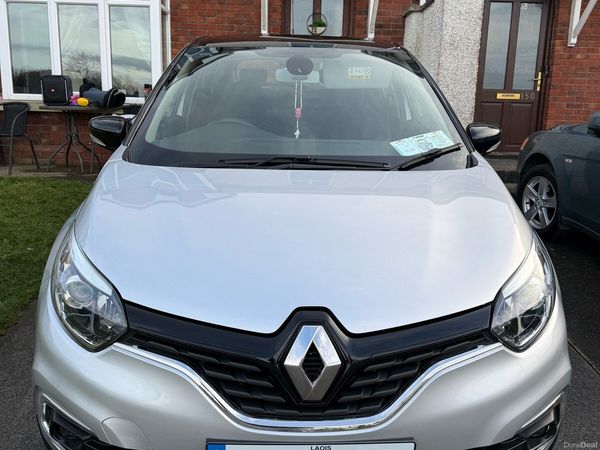 Renault Captur Hatchback, Petrol, 2018, Grey