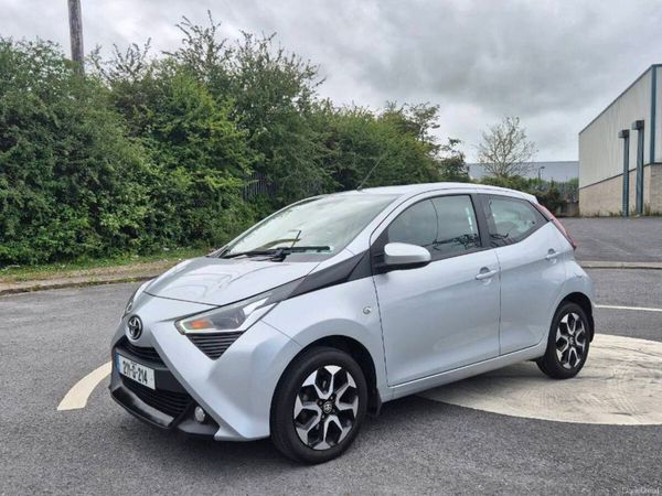 Toyota Aygo Hatchback, Petrol, 2021, Grey