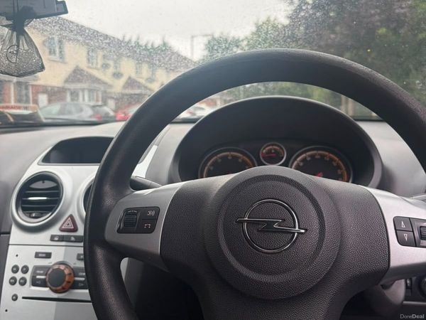 Opel Corsa Hatchback, Petrol, 2010, Grey