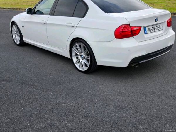 BMW 3-Series Saloon, Diesel, 2010, White