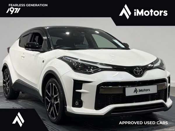 Toyota C-HR SUV, Petrol Hybrid, 2021, White