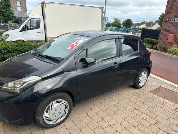 Toyota Vitz Hatchback, Petrol, 2015, Black