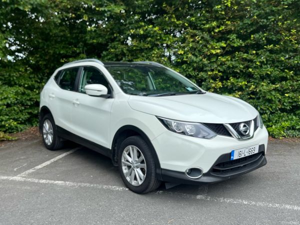 Nissan Qashqai Hatchback, Diesel, 2016, White