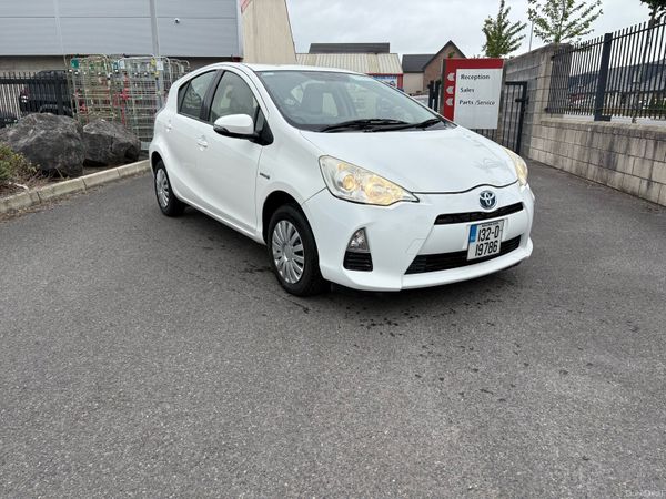 Toyota Aqua Hatchback, Petrol Hybrid, 2013, White