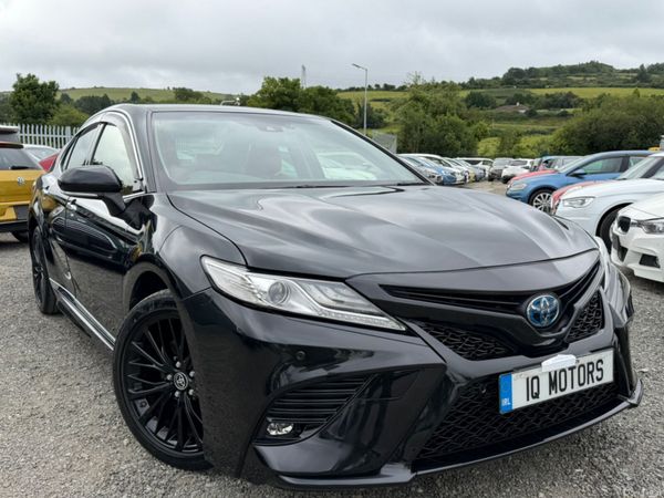 Toyota Camry Saloon, Petrol Hybrid, 2020, Black