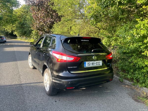 Nissan Qashqai Hatchback, Diesel, 2015, Black