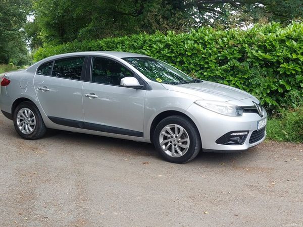 Renault Fluence Saloon, Diesel, 2014, Silver