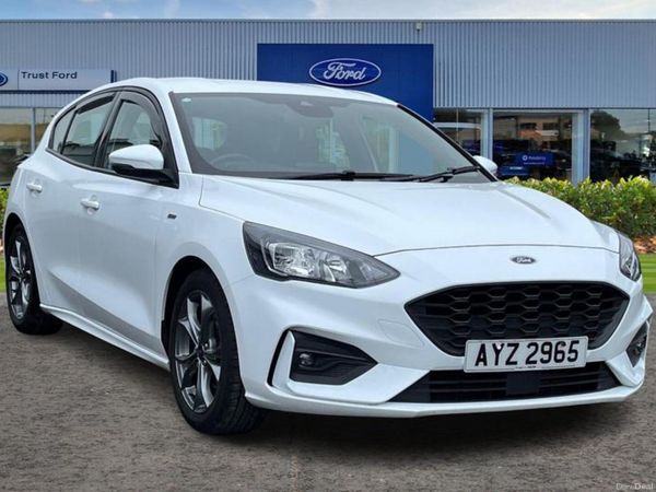 Ford Focus Hatchback, Petrol, 2020, White