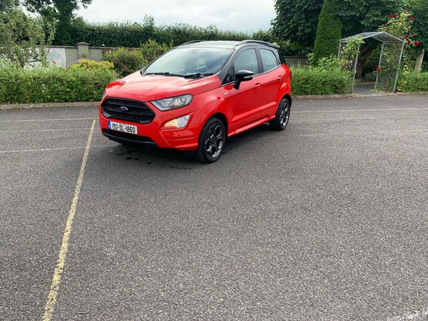 Ford EcoSport SUV, Petrol, 2019, Red