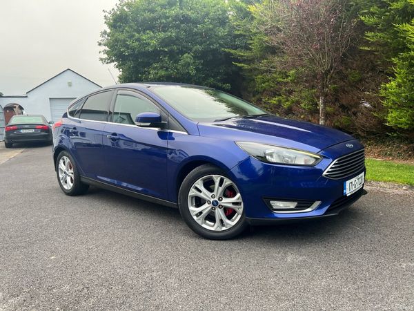 Ford Focus Hatchback, Petrol, 2017, Blue