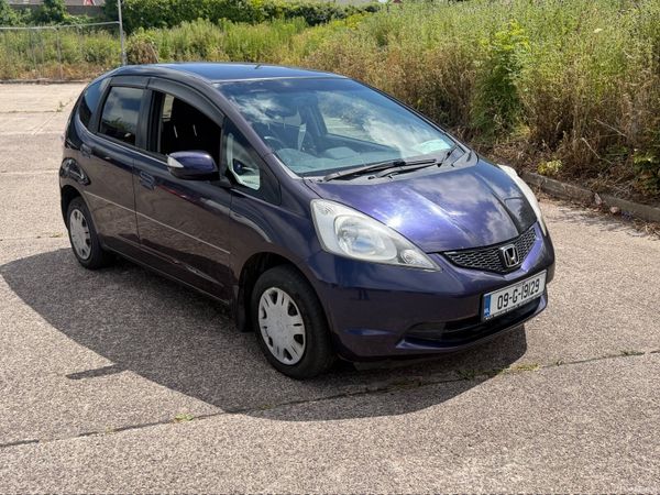 Honda Fit Hatchback, Petrol, 2009, Purple