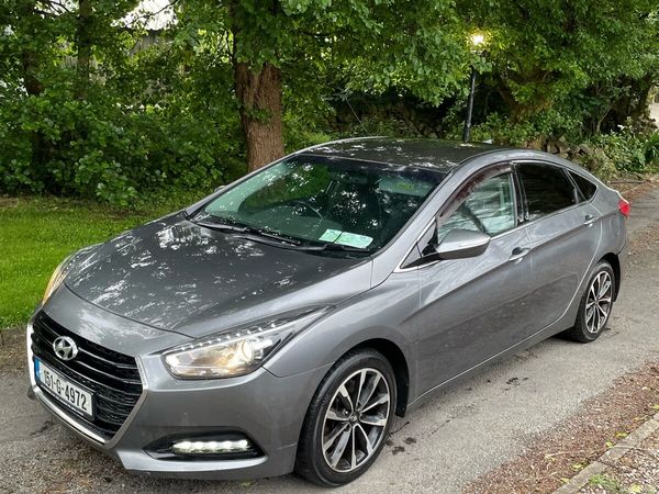 Hyundai i40 Saloon, Diesel, 2015, Silver