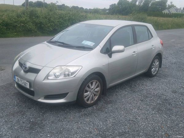 Toyota Auris Hatchback, Petrol, 2008, Silver