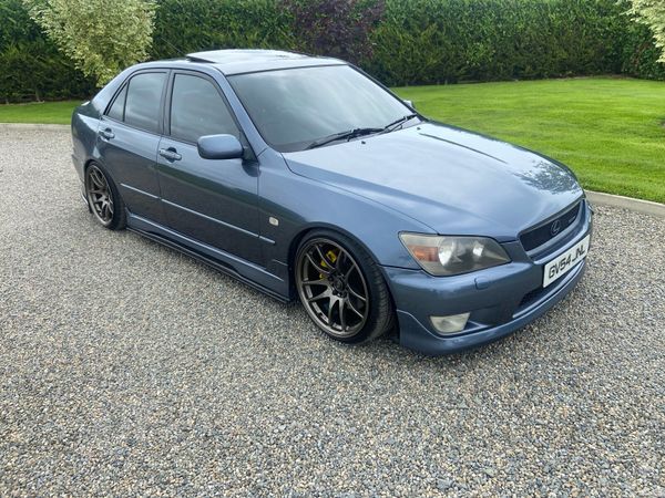 Lexus IS Saloon, Petrol, 2004, Blue