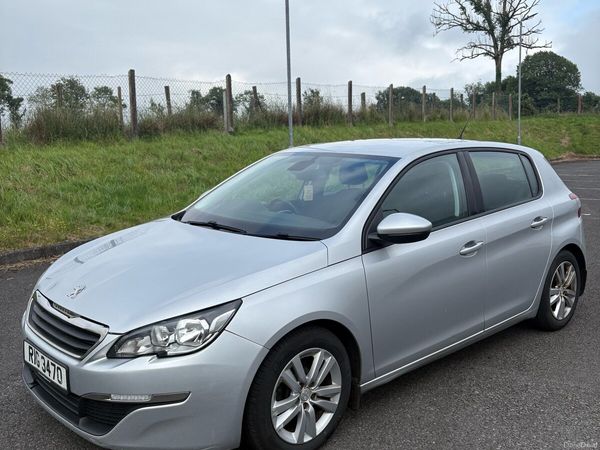 Peugeot 308 Hatchback, Diesel, 2014, Silver