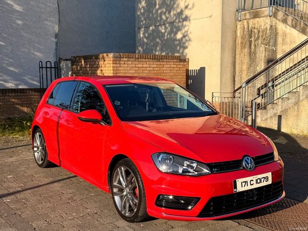 Volkswagen Golf Estate, Petrol, 2017, Red