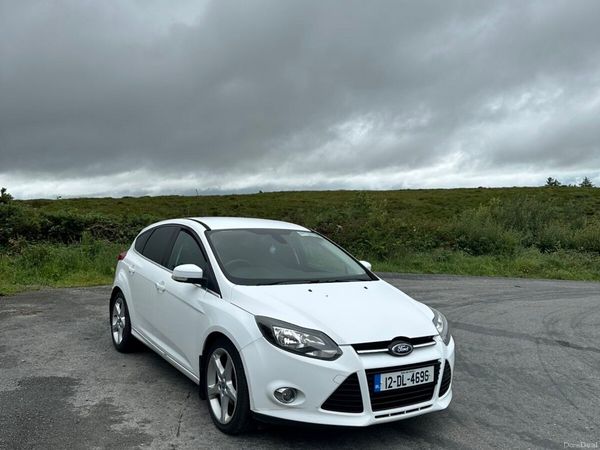 Ford Focus Hatchback, Diesel, 2012, White