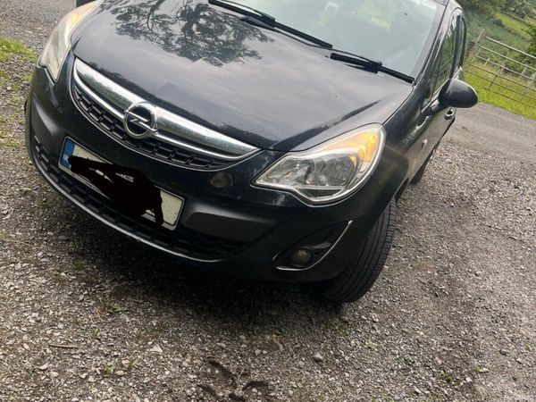 Opel Corsa Hatchback, Diesel, 2013, Black