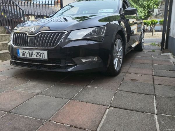 Skoda Superb Hatchback, Diesel, 2016, Black