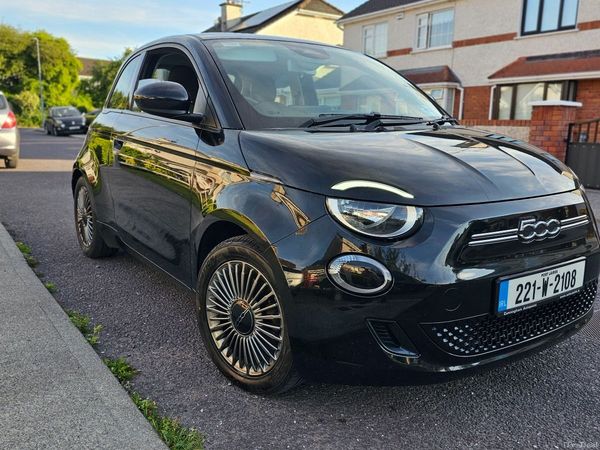 Fiat 500e Hatchback, Electric, 2022, Black