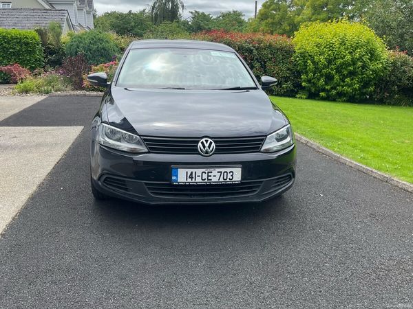 Volkswagen Jetta Saloon, Diesel, 2014, Black