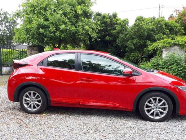 Honda Civic Hatchback, Petrol, 2016, Red