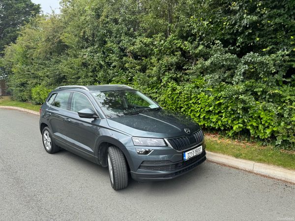 Skoda Karoq Estate/Jeep, Petrol, 2022, Grey