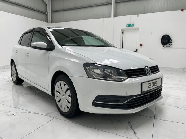 Volkswagen Polo Hatchback, Petrol, 2015, White
