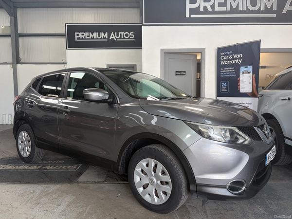 Nissan Qashqai Hatchback, Diesel, 2014, Grey