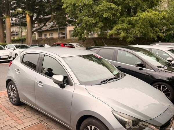 Mazda Demio MPV, Petrol, 2017, Silver