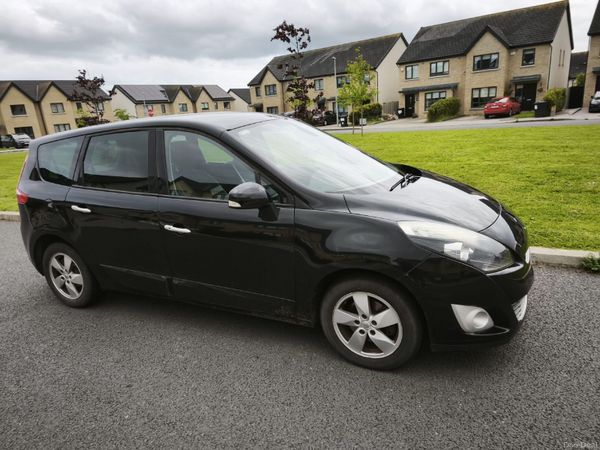 Renault Grand Scenic MPV, Diesel, 2011, Black