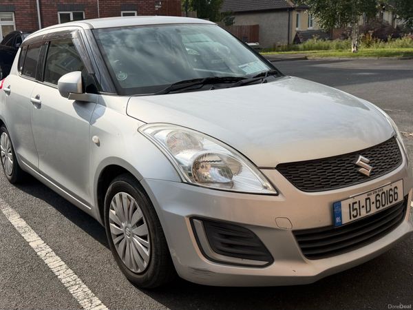 Suzuki Swift Hatchback, Petrol, 2015, Silver