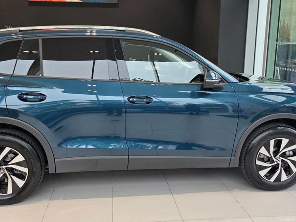 Volkswagen Tiguan SUV, Petrol Plug-in Hybrid, 2025, Blue