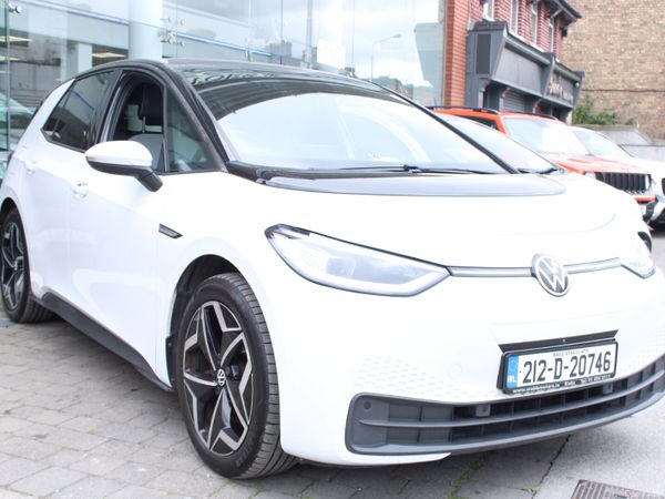 Volkswagen ID.3 Hatchback, Electric, 2021, White