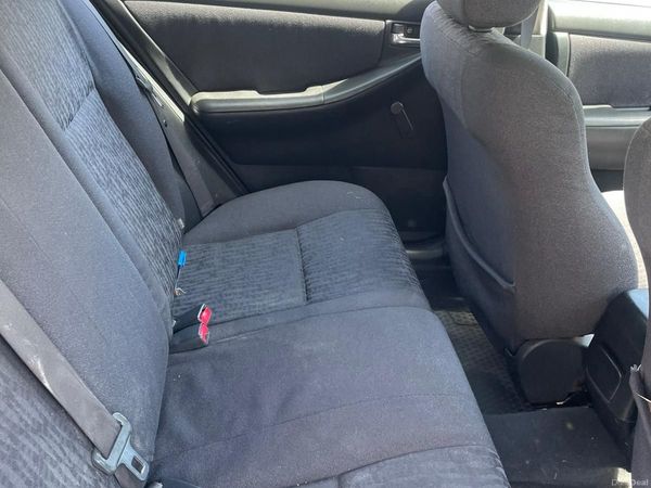 Toyota Corolla Hatchback, Petrol, 2003, Grey