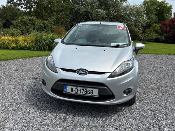 Ford Fiesta Hatchback, Petrol, 2011, Silver