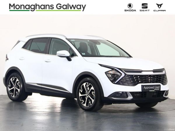 Kia Sportage MPV, Diesel Hybrid, 2022, White