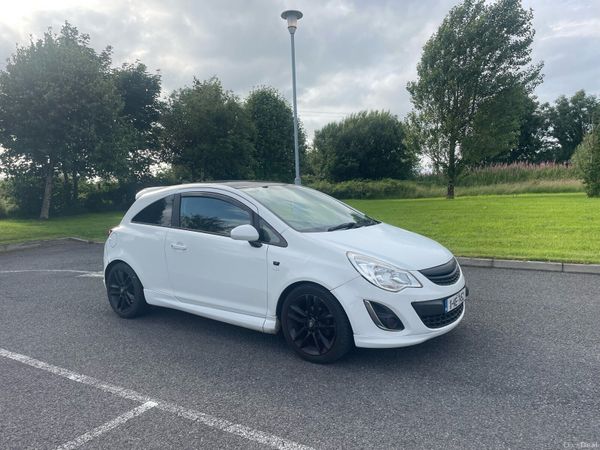 Vauxhall Corsa Hatchback, Petrol, 2011, White