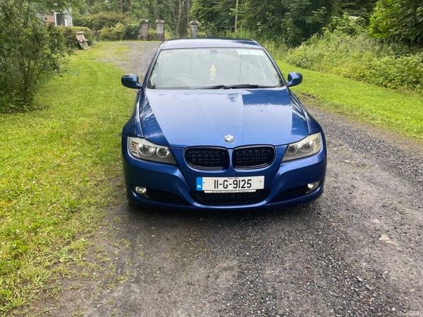 BMW 3-Series Saloon, Diesel, 2011, Blue