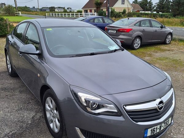 Opel Insignia Hatchback, Petrol, 2016, Grey