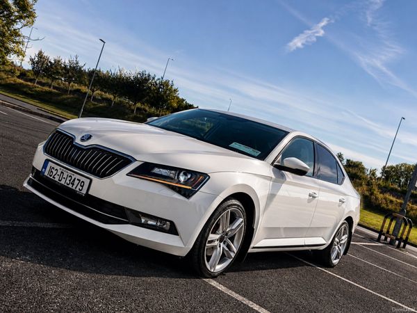 Skoda Superb Saloon, Diesel, 2016, White