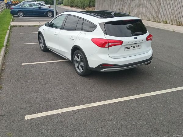 Ford Focus Estate/Jeep, Diesel, 2019, White