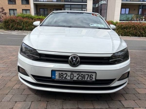 Volkswagen Polo Hatchback, Petrol, 2018, White