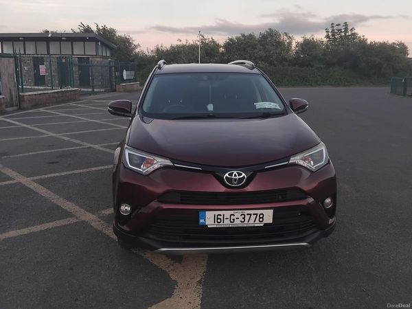 Toyota RAV4 SUV, Diesel, 2016, Red
