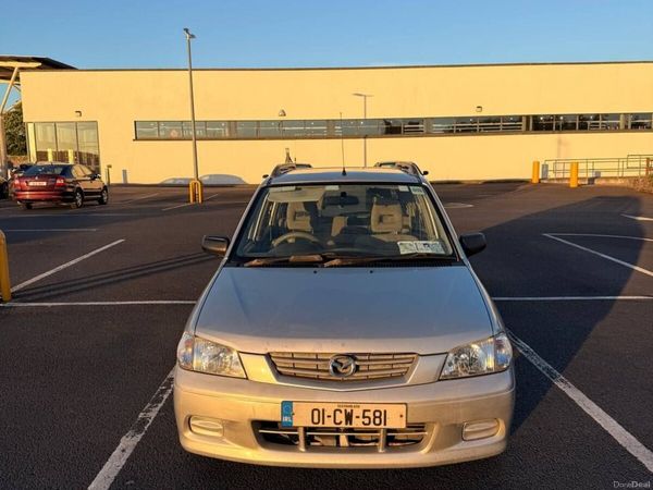 Mazda Demio Hatchback, Petrol, 2001, Silver