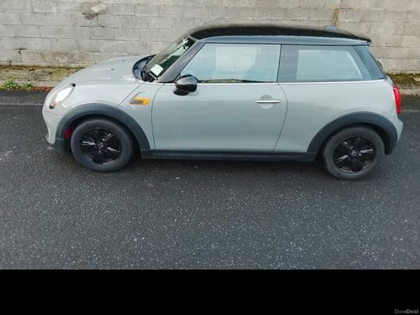 Mini Cooper Hatchback, Petrol, 2017, Grey