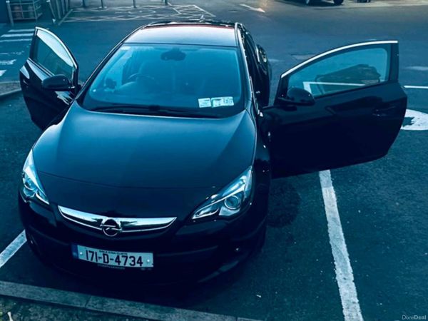 Opel Astra Hatchback, Petrol, 2017, Black