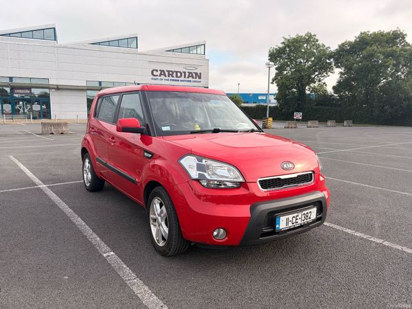 Kia Soul MPV, Diesel, 2011, Red