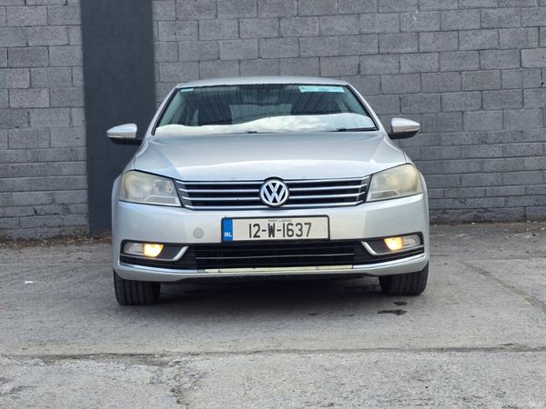 Volkswagen Passat Saloon, Diesel, 2012, Silver