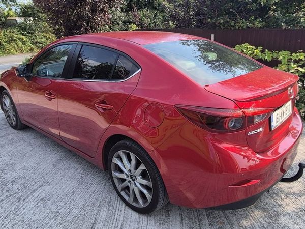 Mazda Mazda3 Saloon, Diesel, 2016, Red